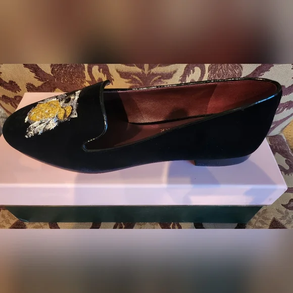 Kate Spade WINK Black Velvet NWB OWL EMBELLISHED FLATS in size 9M
